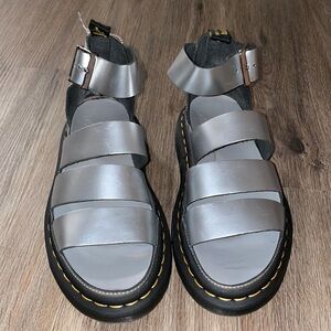 NEW DR MARTENS Clarissa II Metallic Silver Leather Gladiator Sandals Womens 6 US